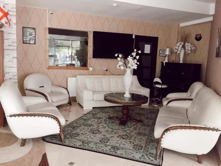 Guest House Bordżomi Zewnętrze zdjęcie